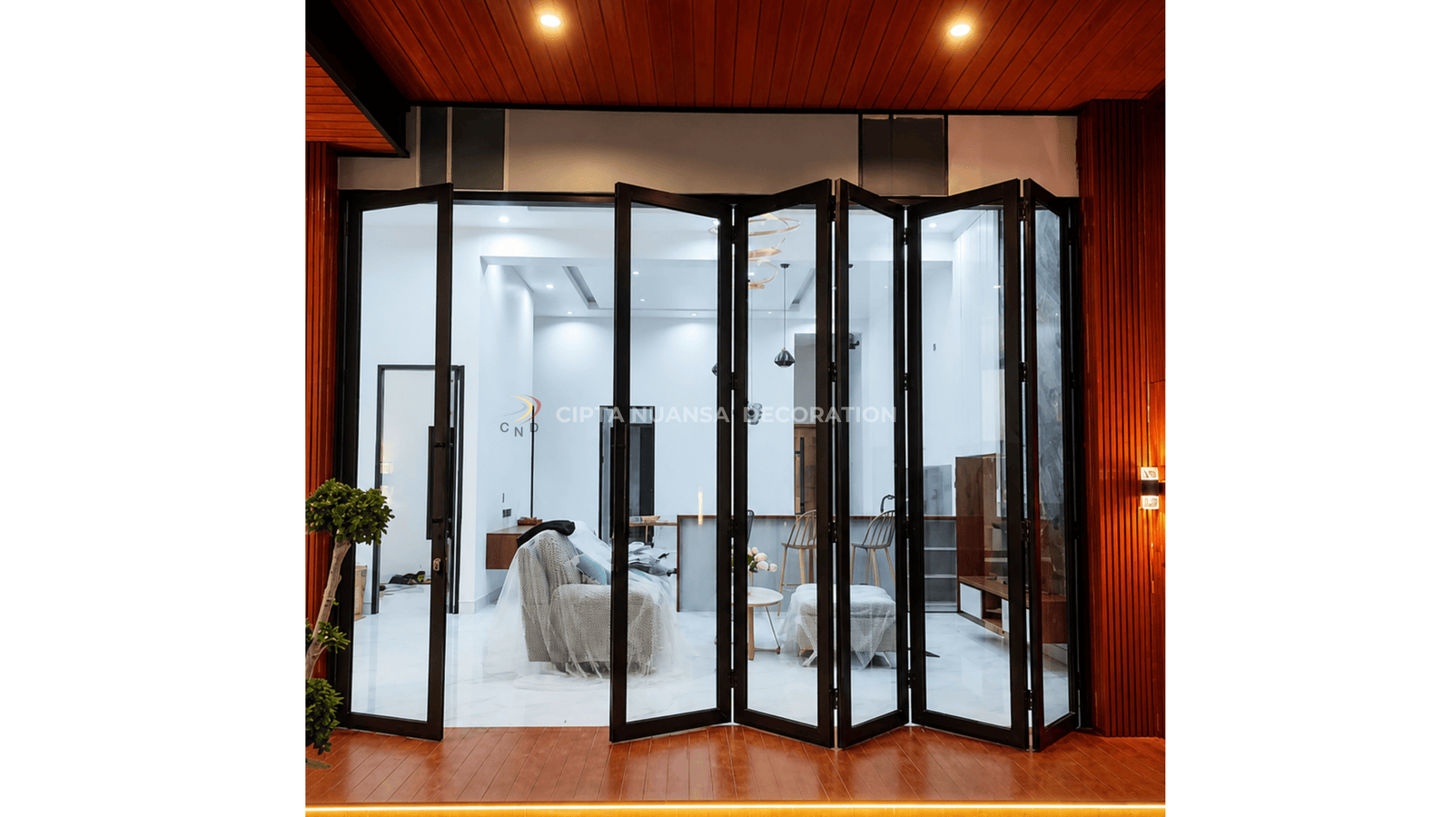 PROYEK PEMASANGAN PINTU LIPAT ALUMINIUM