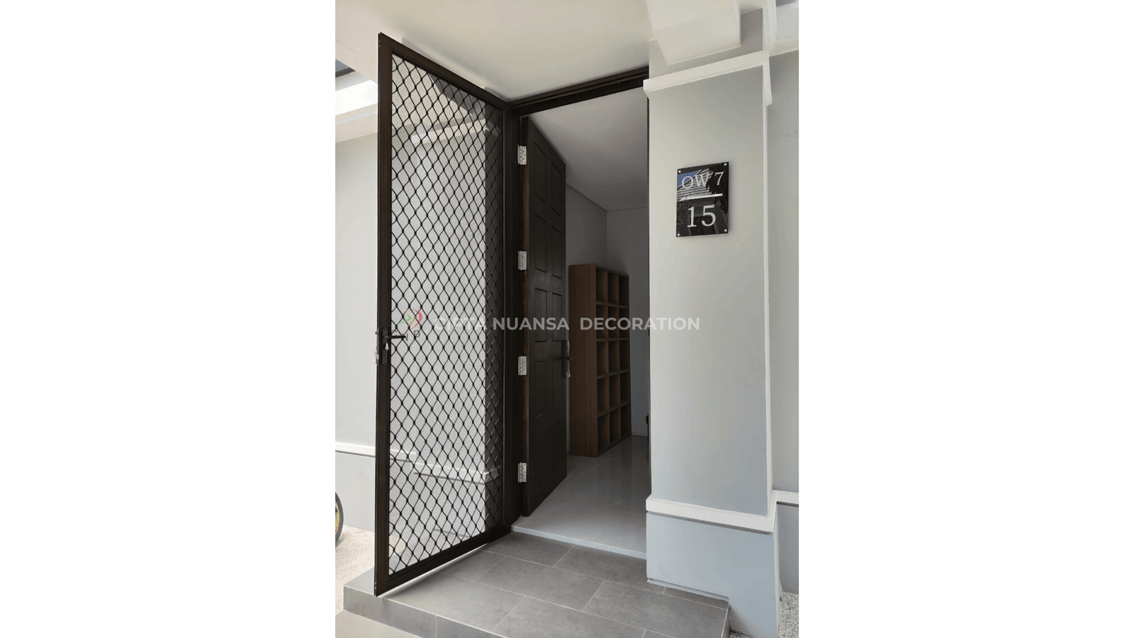 PROYEK RUMAH TINGGAL PINTU KASA NYAMUK 1 DAUN